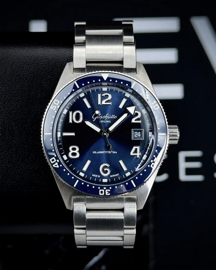(SR) 2024 Glashütte Original SeaQ 39.5MM Blue Dial Steel Bracelet (1-39-11-09-81-70)