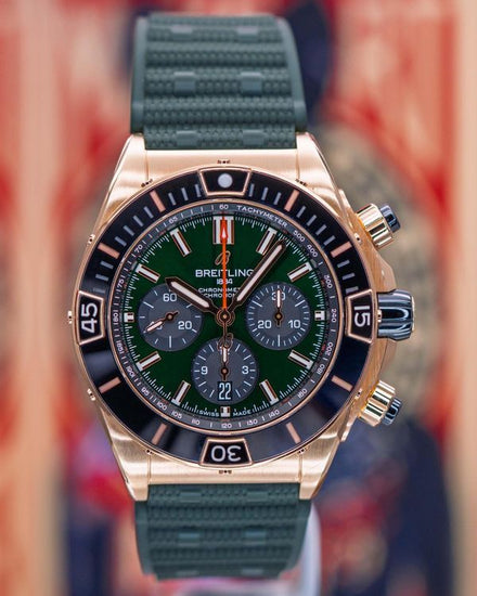 2025 Breitling Super Chronomat B01 44MM Green Dial Rubber Strap (RB01361A1L1S1)