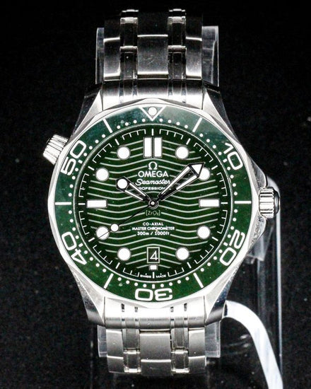 No Reserve -  Omega Seamaster Diver 300M "Seaweed" 42MM Green Dial Steel Bracelet (210.30.42.20.10.001)