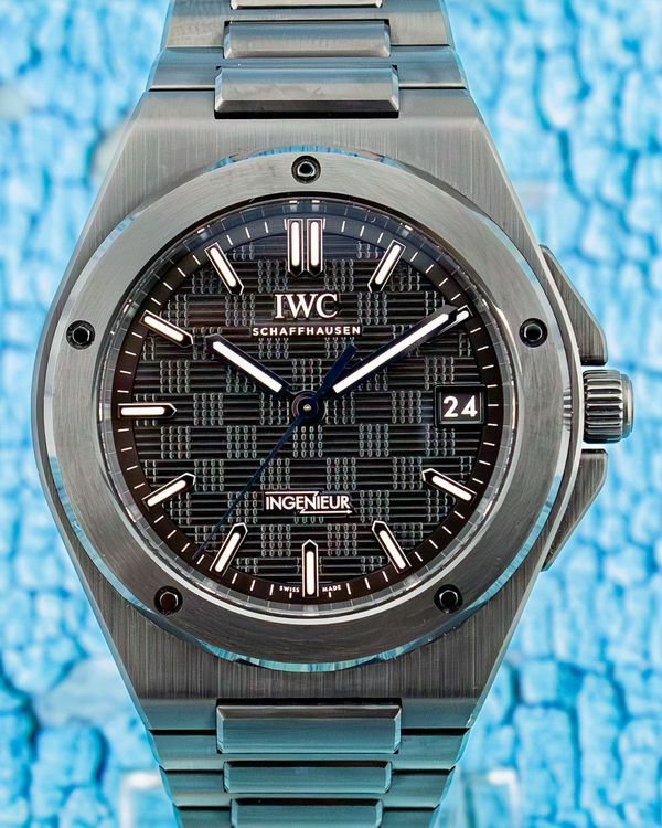 IWC Schaffhausen Ingenieur (IW338903)