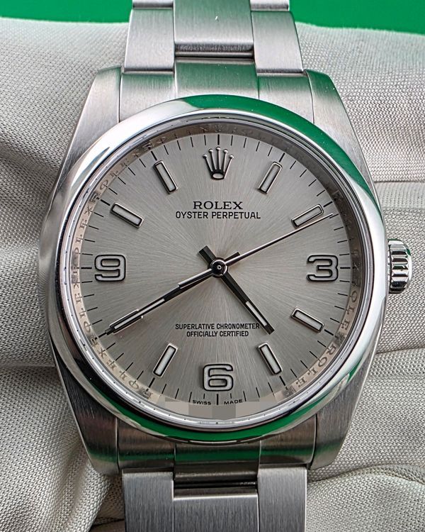 Rolex Oyster Perpetual (116000)