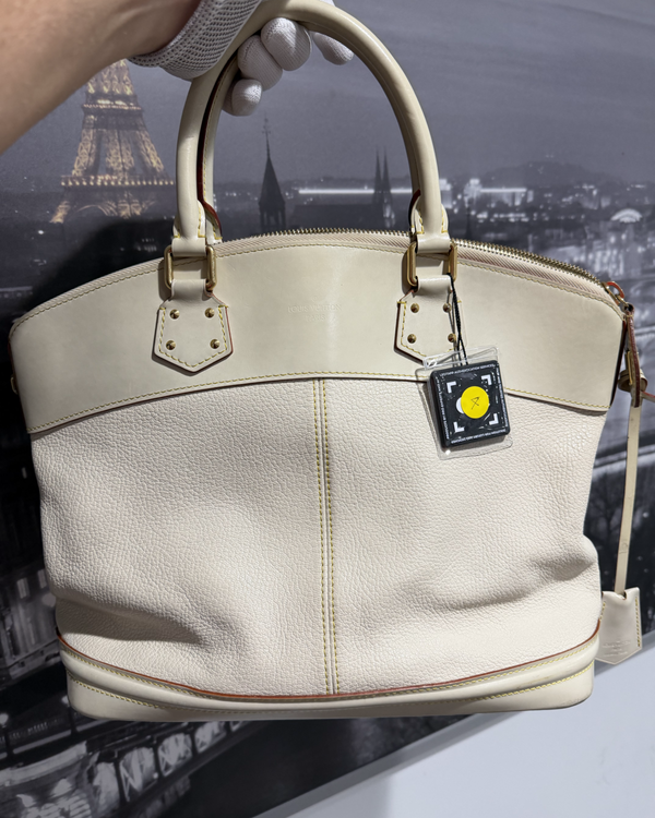 No Reserve - Louis Vuitton Bag