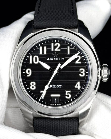 2025 Zenith Pilot 40MM Black Dial Textile Strap (03.4000.3620/21.I001)