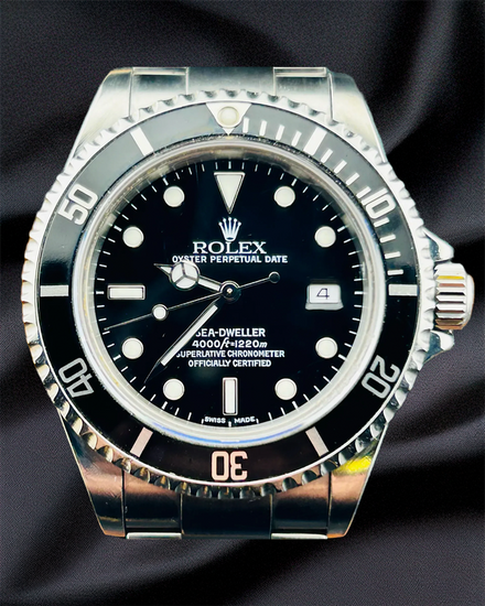 2008 Rolex Sea-Dweller 4000 40MM Black Dial Oyster Bracelet (16600)