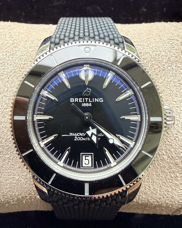 No Reserve - 2026 Breitling Superocean Heritage 40MM Black Dial Rubber Strap (AB3110)