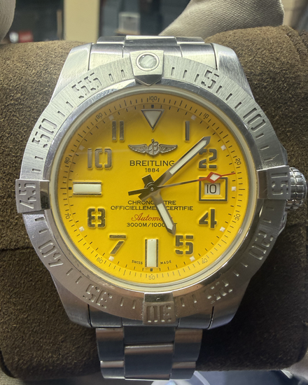 2019 Breitling Avenger II Seawolf 45MM Yellow Dial Steel Bracelet (A1733110/I519)