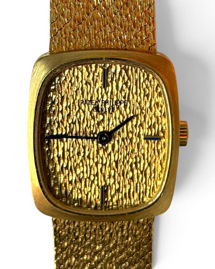 Patek Philippe Golden Ellipse 20MM Champagne Dial Yellow Gold Bracelet (4107)