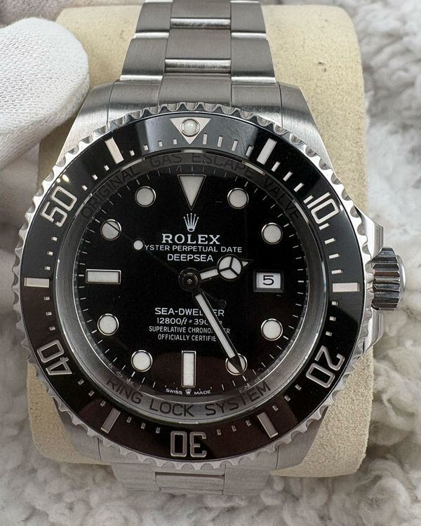 2019 Rolex Sea-Dweller Deepsea 44MM Black Dial Oyster Bracelet (126660)