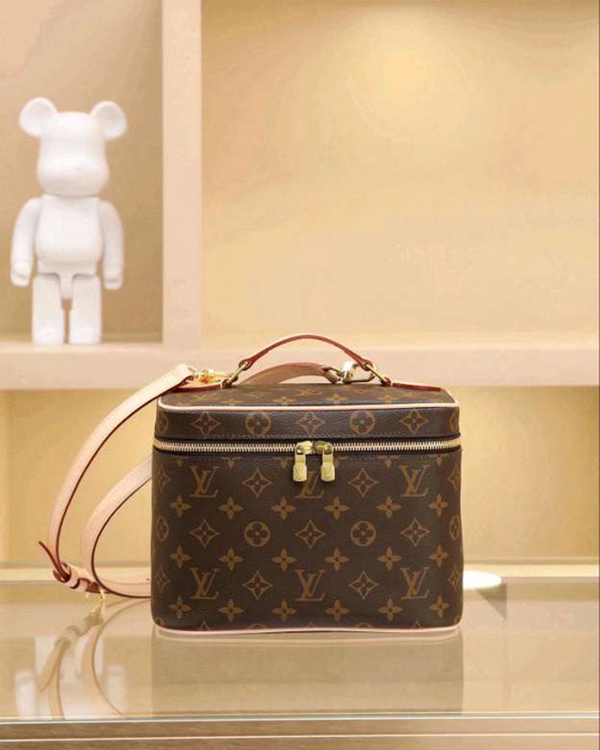No Reserve - Louis Vuitton Bag
