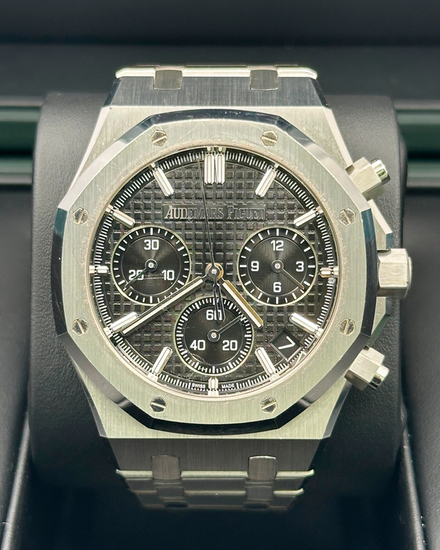 Audemars Piguet Royal Oak Chronograph 41MM Black Dial Steel Bracelet (26240ST.OO.1320ST.06)