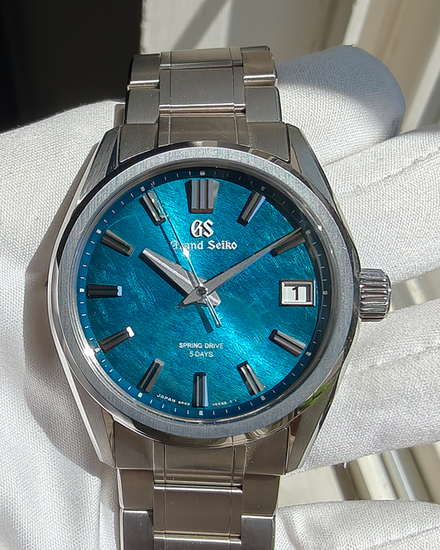 2026 Grand Seiko Evolution 9 Collection 40MM Blue Dial Titanium Bracelet (SLGA025)