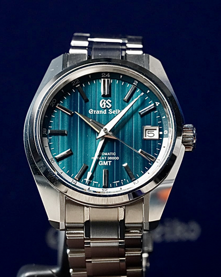 2020 Grand Seiko Heritage GMT L. E. 40MM Green Dial Steel Bracelet (SBGJ241)