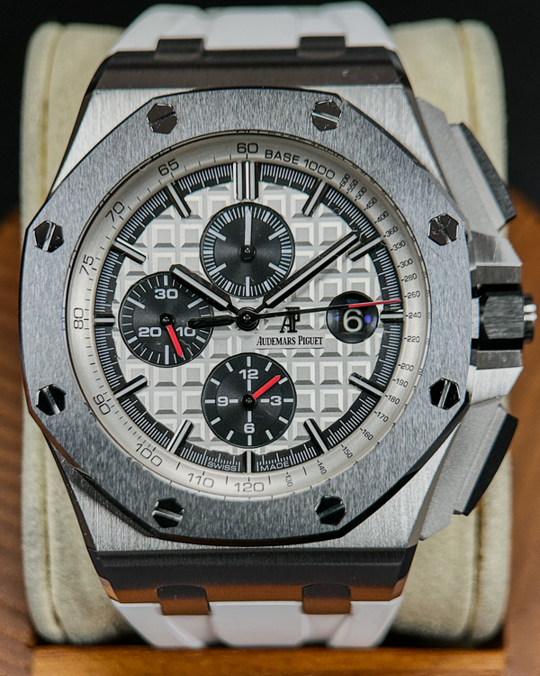 No Reserve - 2014 Audemars Piguet Royal Oak Offshore Chronograph 44MM Cream White Dial Rubber Strap (26400SO.OO.A002CA.01)