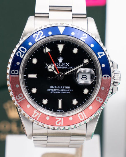 Rolex GMT-Master II "Pepsi" 40MM Black Dial Oyster Bracelet (16700)
