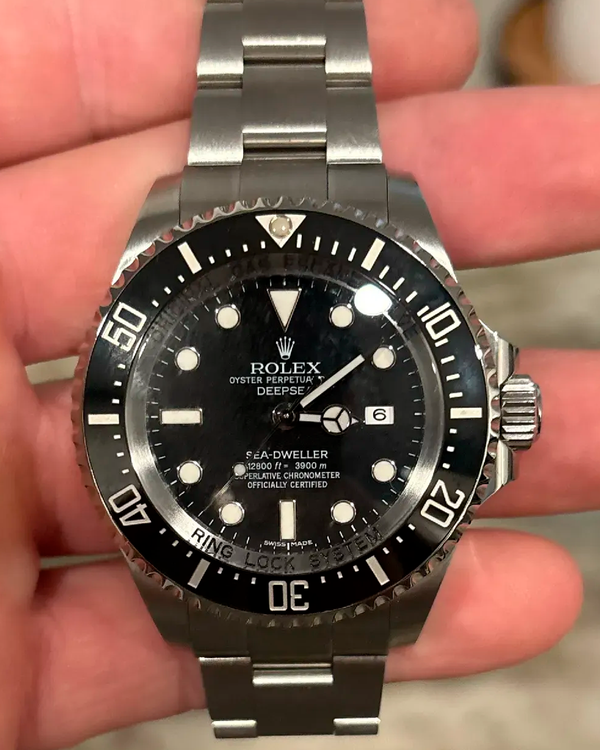 2016 Rolex Sea-Dweller Deepsea 44MM Black Dial Oyster Bracelet (116660)