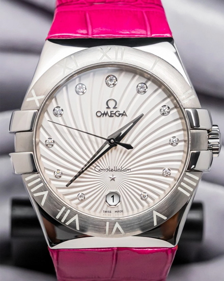 2021 Omega Constellation 35MM Quartz Silver Dial Leather Strap (123.13.35.60.52.001)