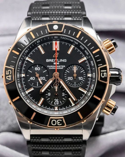 2022 Breitling Super Chronomat 44MM Black Dial Rubber Strap (UB0136251B1S1)