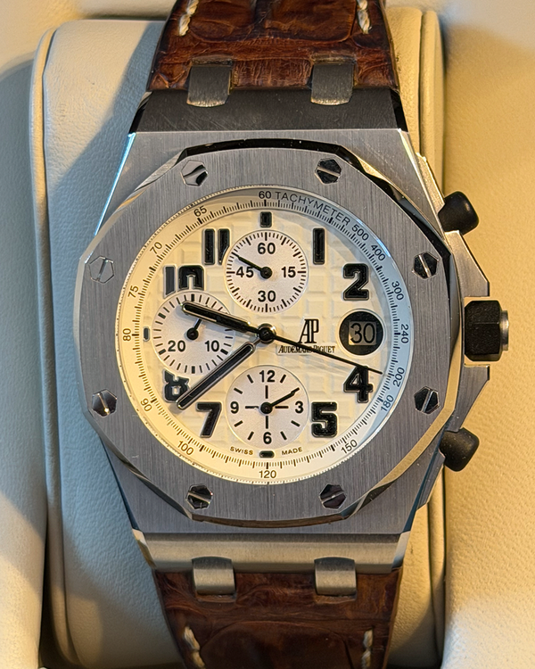 2010 Audemars Piguet Royal Oak Offshore 42MM White Dial Leather Strap (26170ST.OO.D091CR.01)