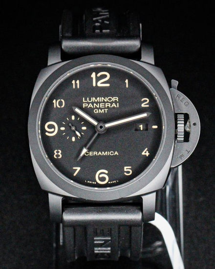 No Reserve - 2015 Panerai Luminor 1950 3 Days GMT 44MM Black Dial Rubber Strap (PAM00441)