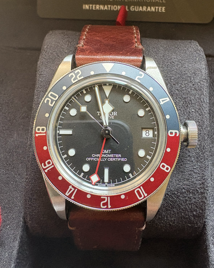 2022 Tudor Black Bay GMT "Pepsi" 41MM Black Dial Leather Strap (79830RB)