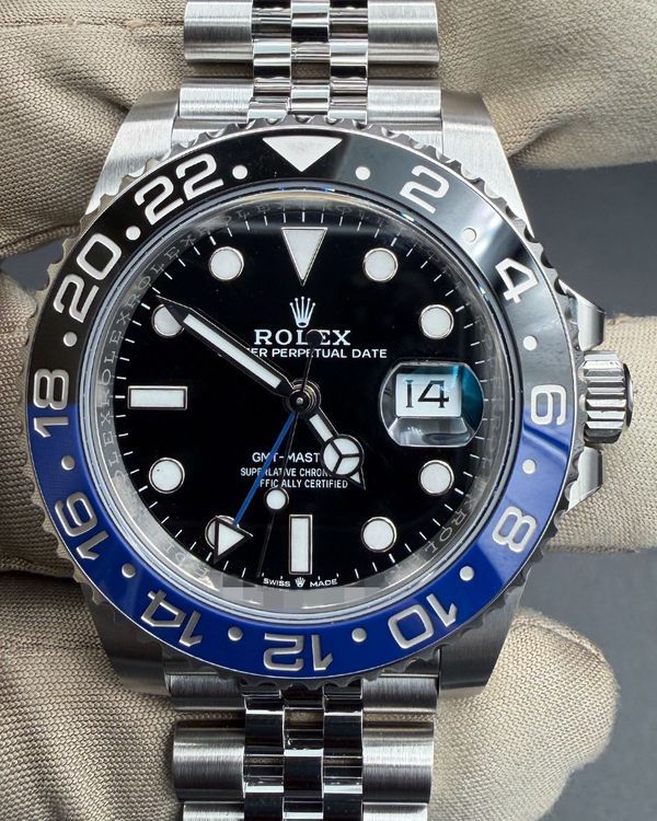 Rolex GMT-Master II (126710BLNR)