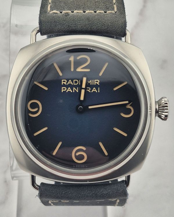No Reserve - Panerai Radiomir (PAM01335)