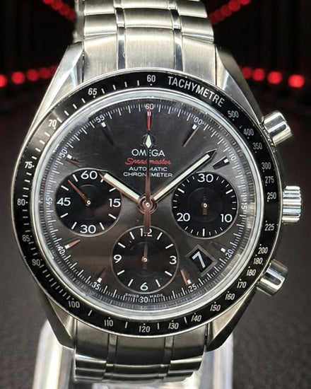 No Reserve - 2013 Omega Speedmaster Date 40MM Grey Dial Steel Bracelet (323.30.40.40.06.001)