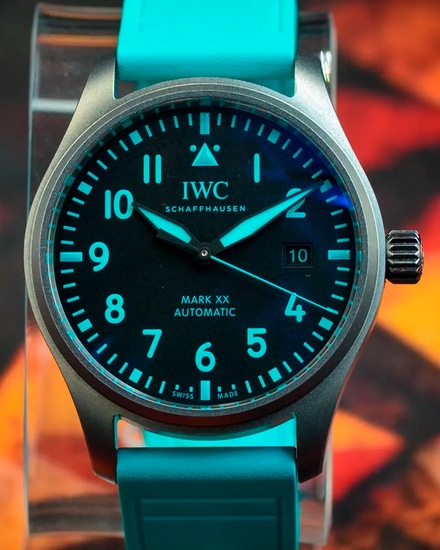 No Reserve - 2025 IWC Schaffhausen Pilot Mark XX Mercedes-AMG Petronas F1 40MM Black Dial Rubber Strap (IW328210)