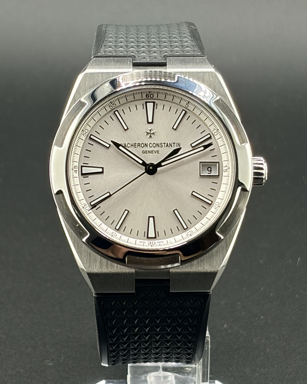 Vacheron Constantin Overseas 41MM Silver Dial Rubber Strap (4500V/110A-B126)