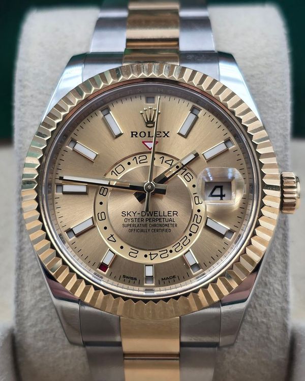 2018 Rolex Sky-Dweller 42MM Champagne Dial Two-Tone Oyster Bracelet (326933)