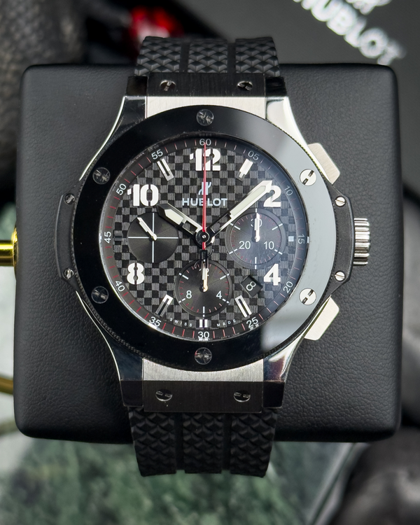 2018 Hublot Big Bang 44MM Black Dial Rubber Strap (301.SB.131.RX)