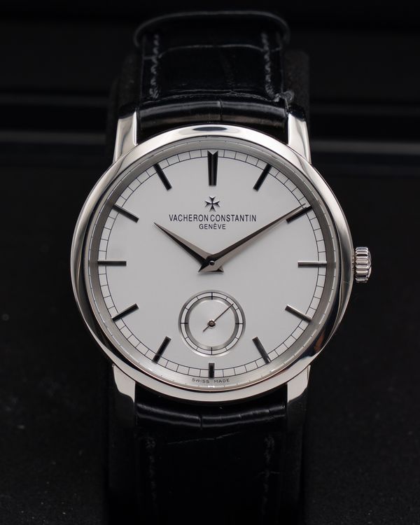 2017 Vacheron Constantin Patrimony Traditionnelle Small Seconds 38MM Silver Dial Leather Strap (82172/000G-9383)
