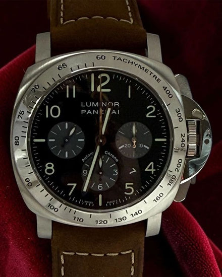 2003 Panerai Luminor Chrono 44MM Black Dial Rubber Strap (PAM00162)