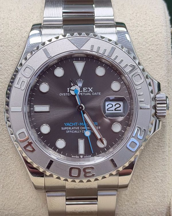 2022 Rolex Yacht-Master 40MM Rhodium Dial Oyster Bracelet (126622)