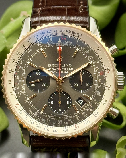 2021 Breitling Navitimer 1 B01 Chronograph 43MM Grey Dial Leather Strap (UB0121211F1A1)