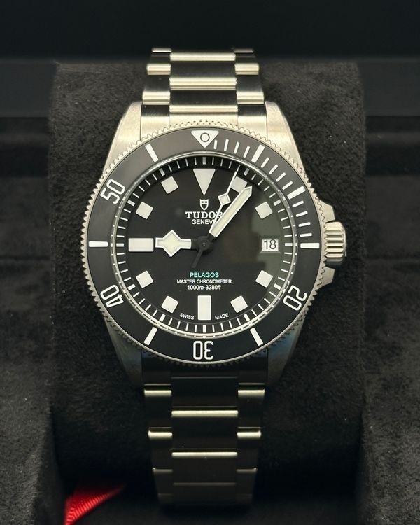 2026 Tudor Pelagos Ultra 43MM Black Dial Titanium Bracelet (2543C1A7NU)