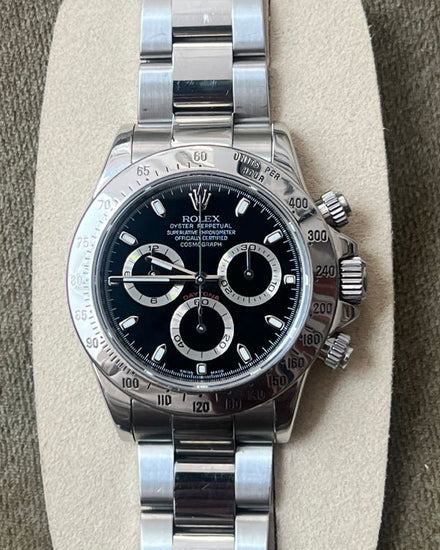 2008 Rolex Cosmograph Daytona 40MM Black Dial Oyster Bracelet (116520)