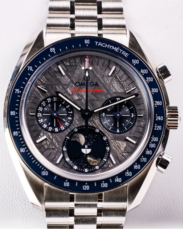 No Reserve - 2026 Omega Speedmaster Moonphase 43MM Meteorite Dial Steel Bracelet (304.30.43.52.06.001)