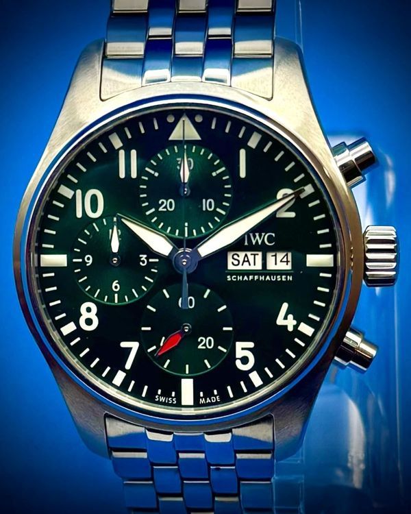 2021 IWC Schaffhausen Pilot Chronograph 41MM Green Dial Steel Bracelet (IW388104)