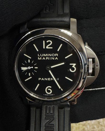 2015 Panerai Luminor Marina 44MM Black Dial Rubber Strap (PAM00111)