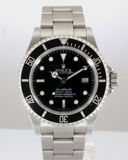 No Reserve - Rolex Sea-Dweller 4000 40MM Black Dial Oyster Bracelet (16600)
