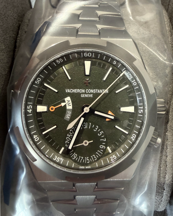 2026 Vacheron Constantin Overseas Dual Time "Cardinal Points - West" 41MM Green Dial Titanium Bracelet (7930V/210T-H075)