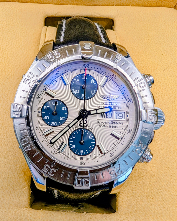 2004 Breitling Superocean II Chronograph 42MM Silver Dial Leather Strap (A1334011/G549)