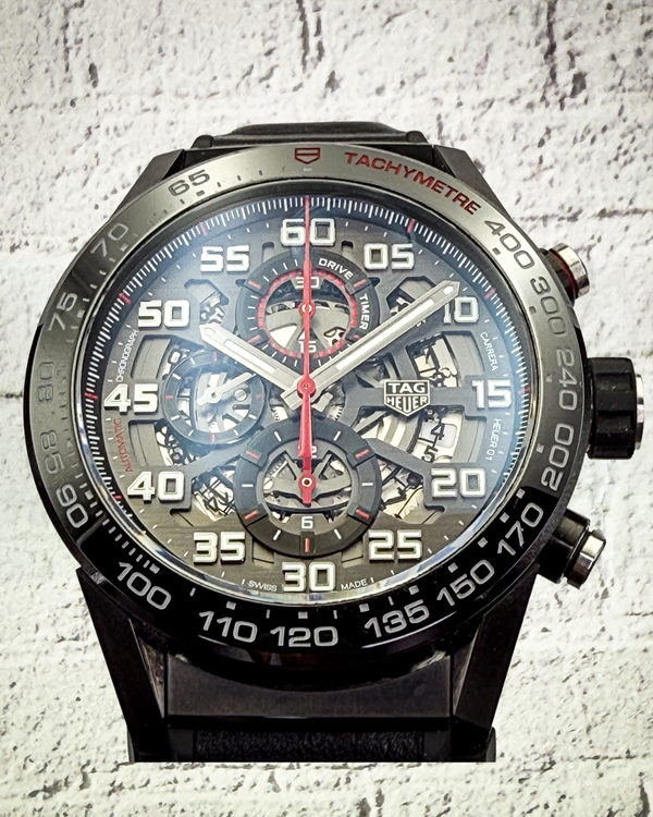 2019 TAG Heuer Carrera Calibre Heuer 01 Skeleton Dial Rubber Strap (CAR2A1Z.FT6044)
