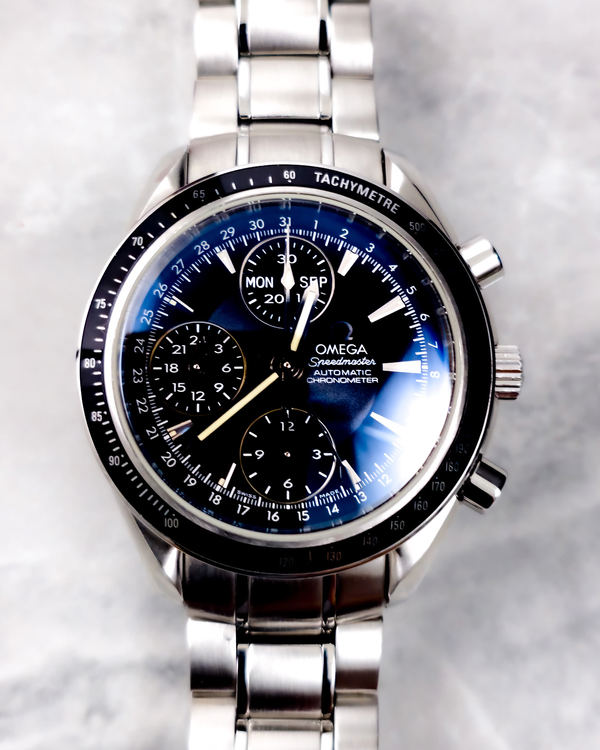 No Reserve - 2018 Omega Speedmaster Day-Date 40MM Black Dial Steel Bracelet (3220.50.00)