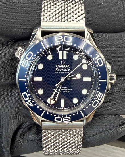 2026 Omega Seamaster Diver 300M "James Bond 60th Anniversary" 42MM Blue Dial Steel Bracelet (210.30.42.20.03.002)