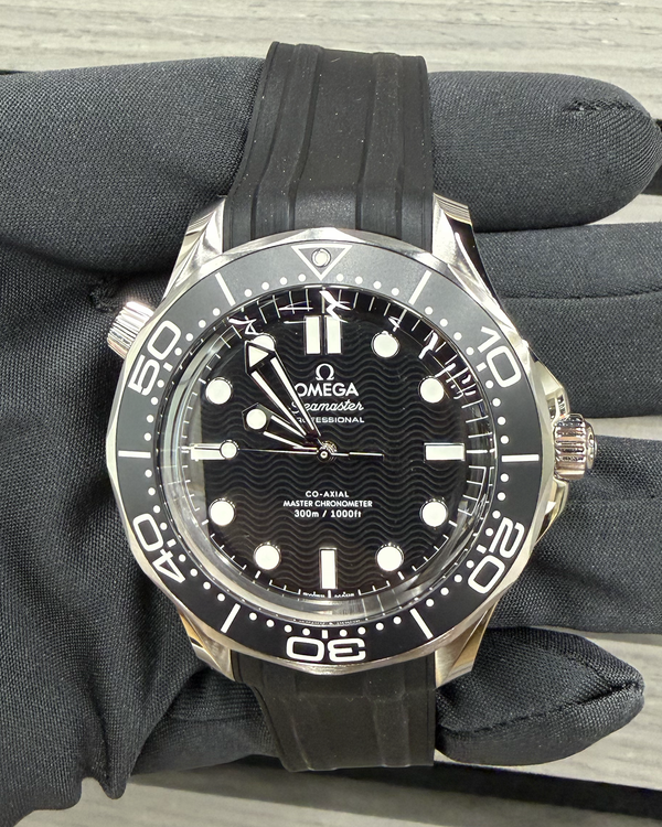 Omega Seamaster 300 (210.32.42.20.01.003)