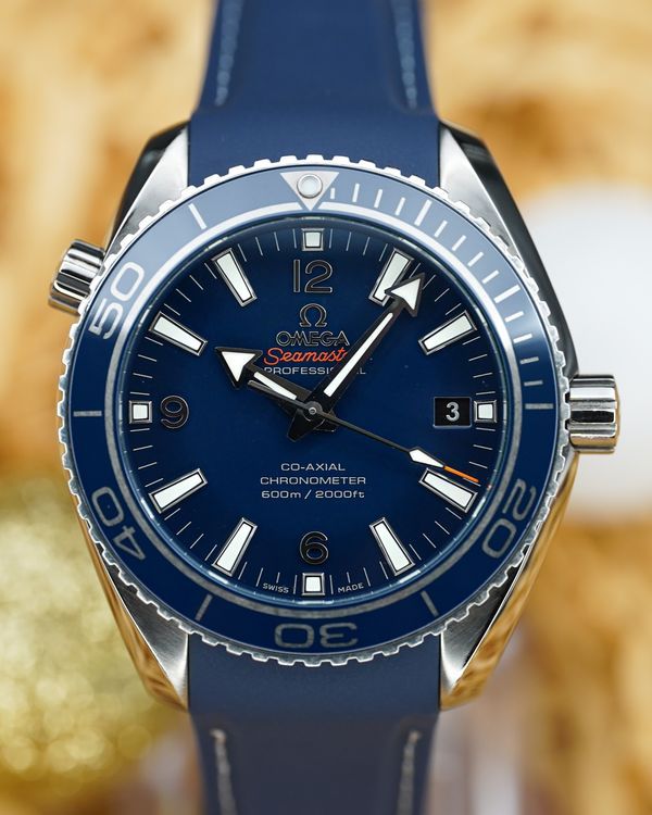 No Reserve - 2020 Omega Seamaster Planet Ocean 600M 42MM Blue Dial Rubber Strap (232.92.42.21.03.001)