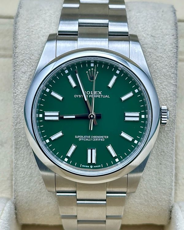 Rolex Oyster Perpetual (245)