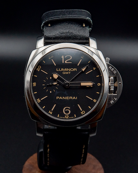Panerai Luminor 1950 3 Days GMT 44MM Black Dial Leather Strap (PAM00531)